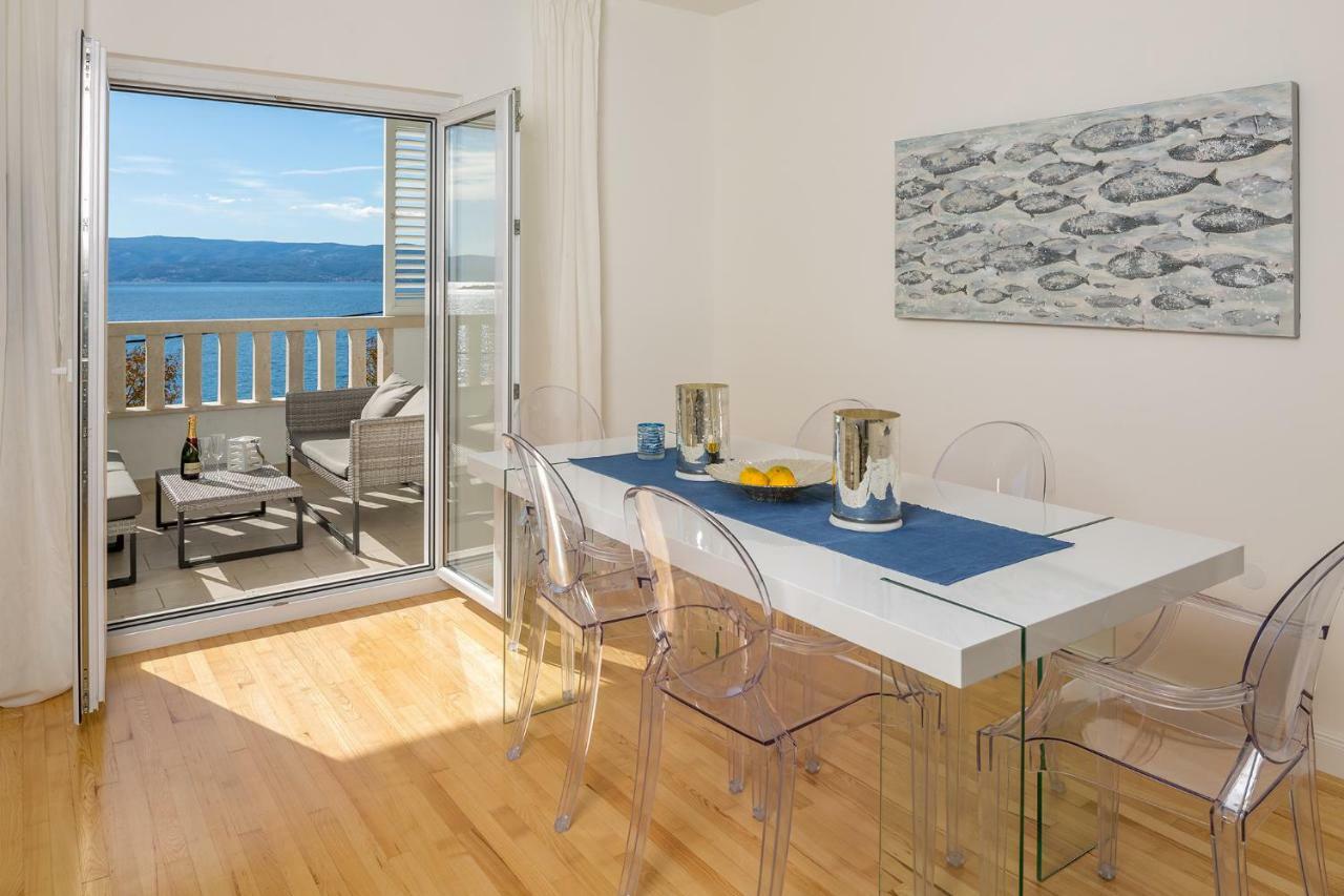Apartments Villa Lux Dugi Rat Kültér fotó